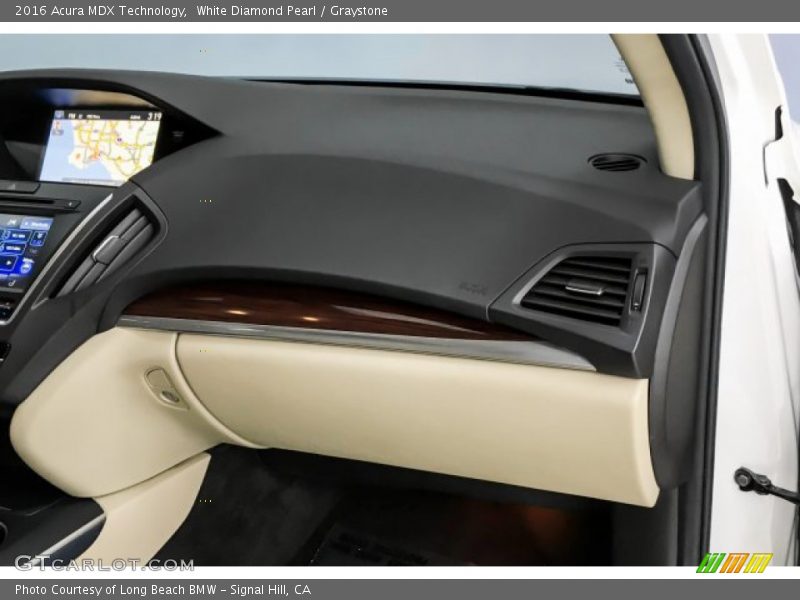 White Diamond Pearl / Graystone 2016 Acura MDX Technology