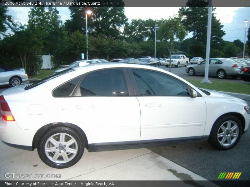 Ice White / Dark Beige/Quartz 2006 Volvo S40 2.4i