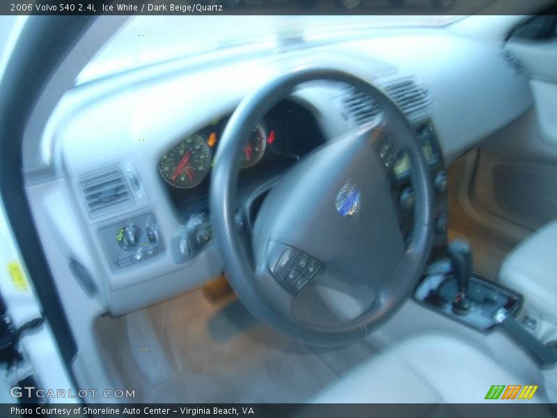 Ice White / Dark Beige/Quartz 2006 Volvo S40 2.4i