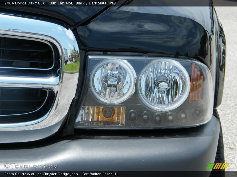 Black / Dark Slate Gray 2004 Dodge Dakota SXT Club Cab 4x4