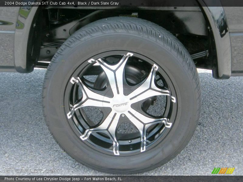 Black / Dark Slate Gray 2004 Dodge Dakota SXT Club Cab 4x4