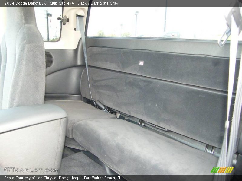 Black / Dark Slate Gray 2004 Dodge Dakota SXT Club Cab 4x4