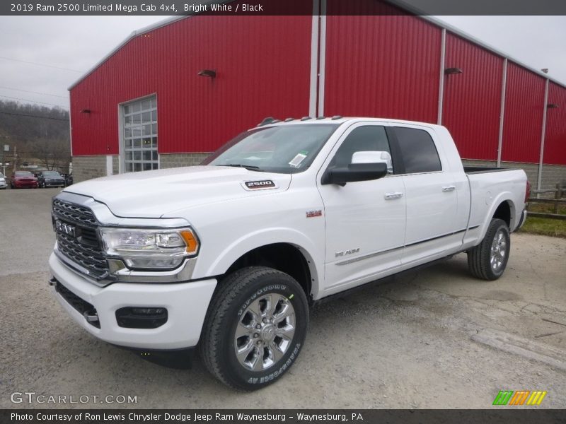 Front 3/4 View of 2019 2500 Limited Mega Cab 4x4