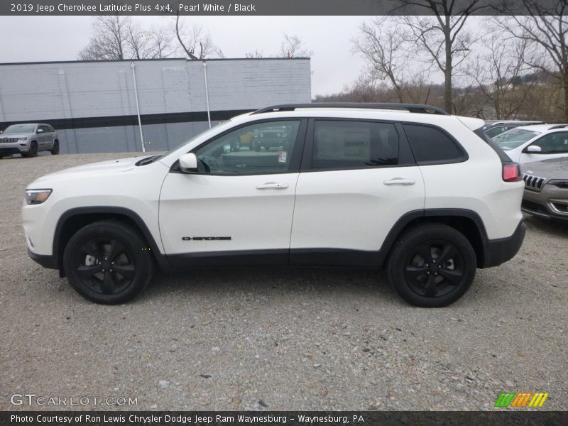 Pearl White / Black 2019 Jeep Cherokee Latitude Plus 4x4