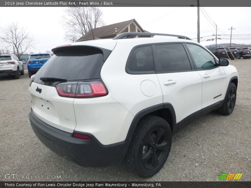 Pearl White / Black 2019 Jeep Cherokee Latitude Plus 4x4