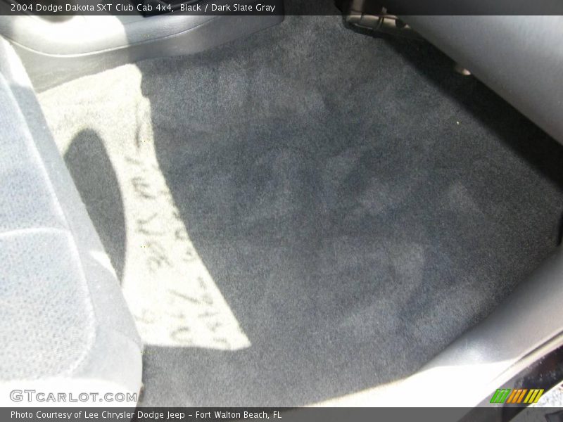 Black / Dark Slate Gray 2004 Dodge Dakota SXT Club Cab 4x4