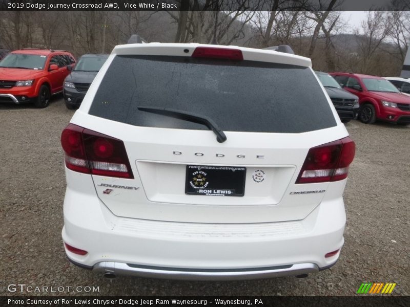 Vice White / Black 2019 Dodge Journey Crossroad AWD