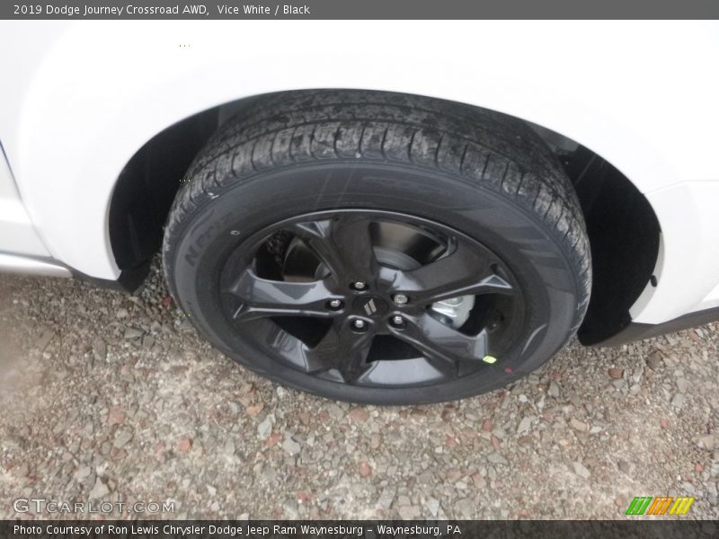 Vice White / Black 2019 Dodge Journey Crossroad AWD