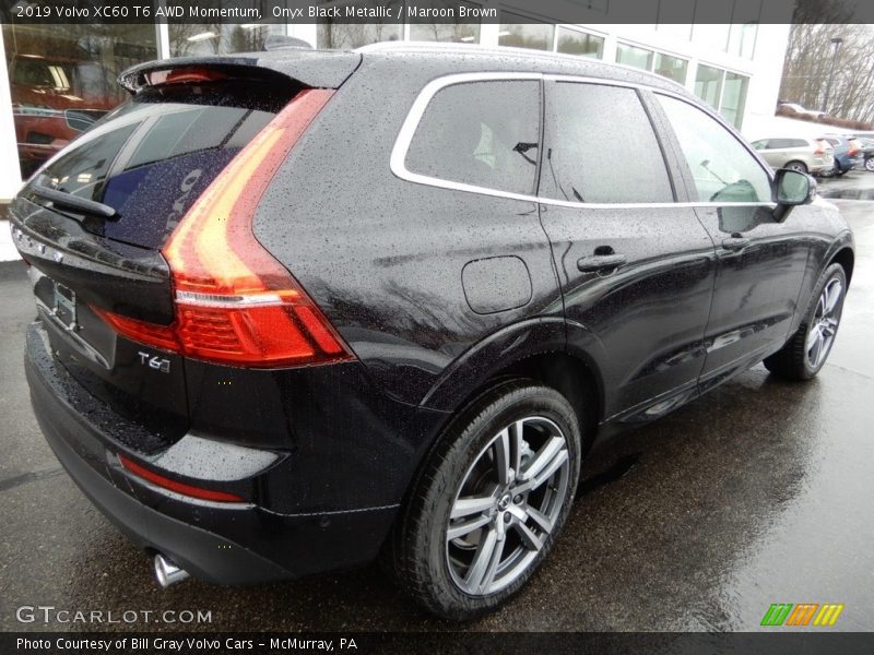 Onyx Black Metallic / Maroon Brown 2019 Volvo XC60 T6 AWD Momentum