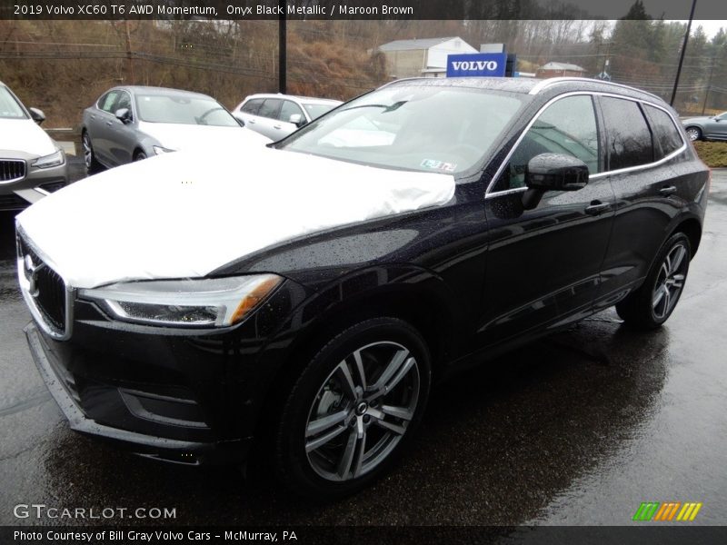 Onyx Black Metallic / Maroon Brown 2019 Volvo XC60 T6 AWD Momentum