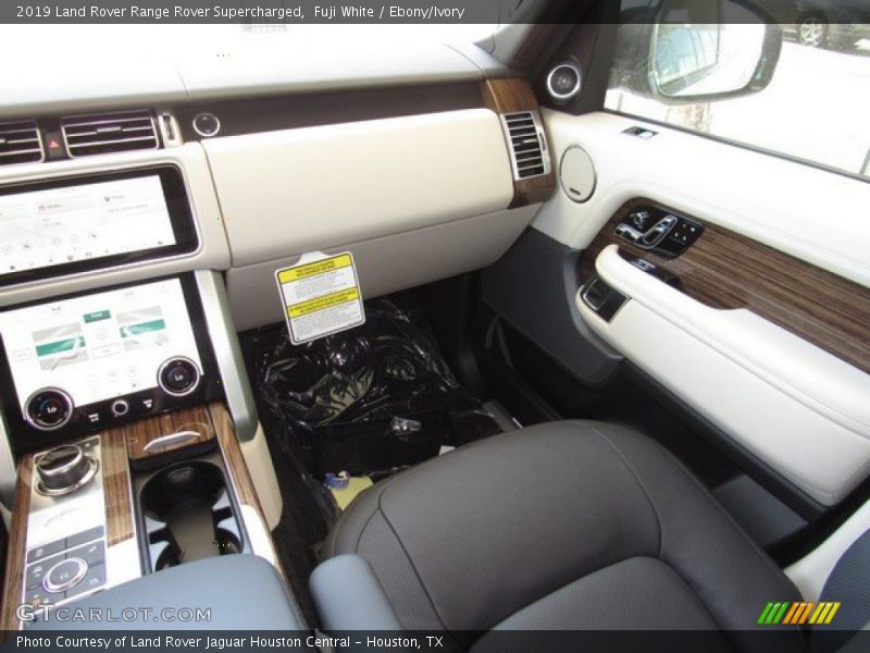 Fuji White / Ebony/Ivory 2019 Land Rover Range Rover Supercharged