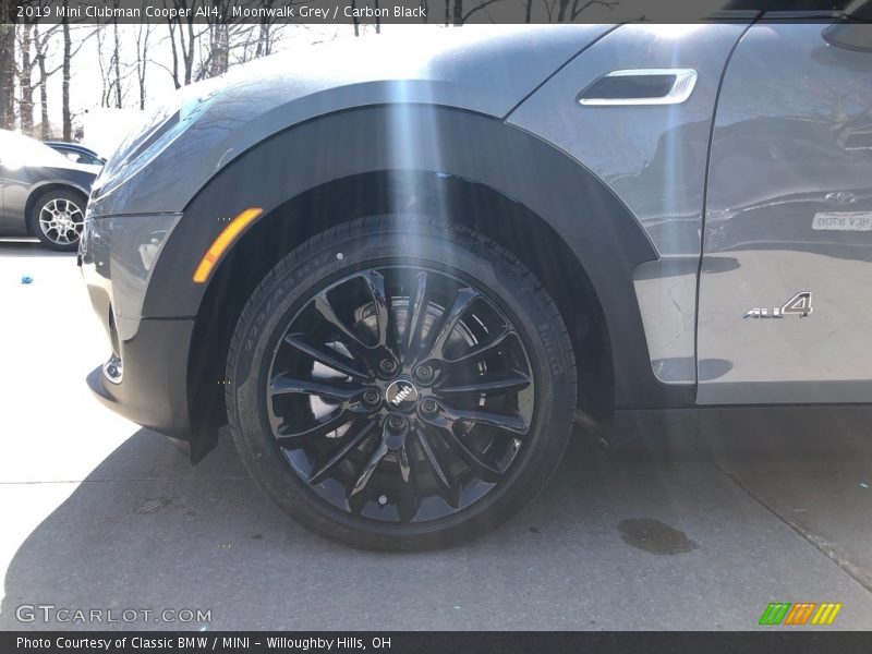 Moonwalk Grey / Carbon Black 2019 Mini Clubman Cooper All4