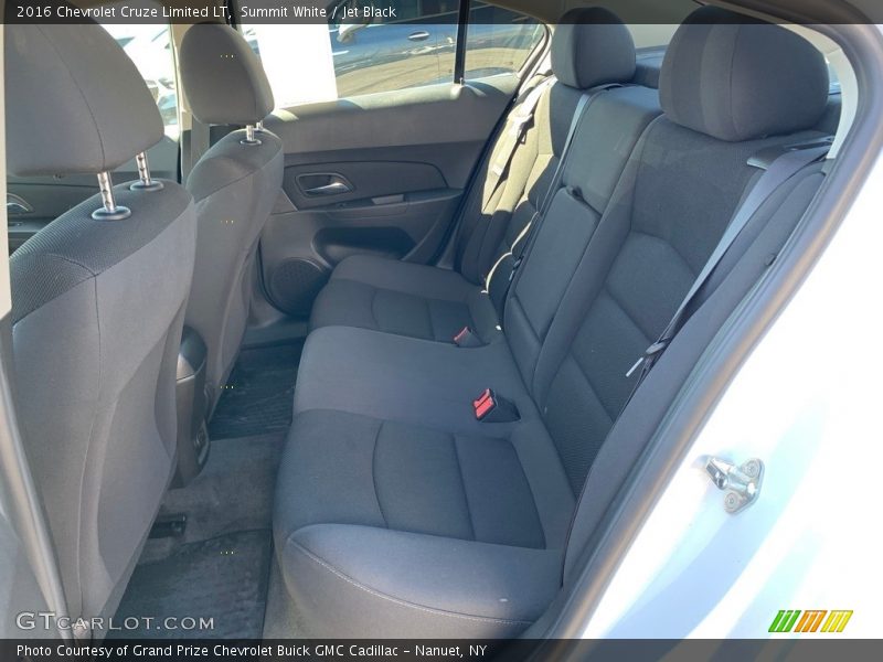 Summit White / Jet Black 2016 Chevrolet Cruze Limited LT