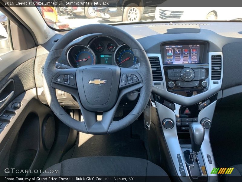 Summit White / Jet Black 2016 Chevrolet Cruze Limited LT