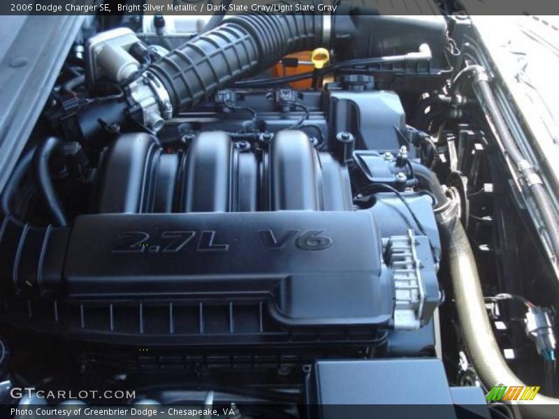 Bright Silver Metallic / Dark Slate Gray/Light Slate Gray 2006 Dodge Charger SE