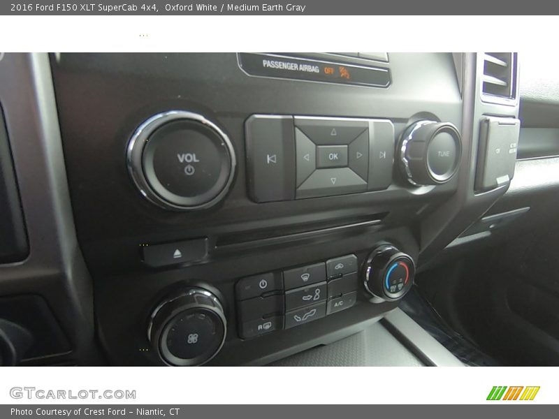 Oxford White / Medium Earth Gray 2016 Ford F150 XLT SuperCab 4x4