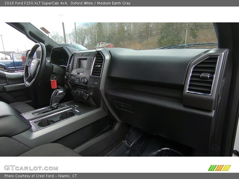 Oxford White / Medium Earth Gray 2016 Ford F150 XLT SuperCab 4x4