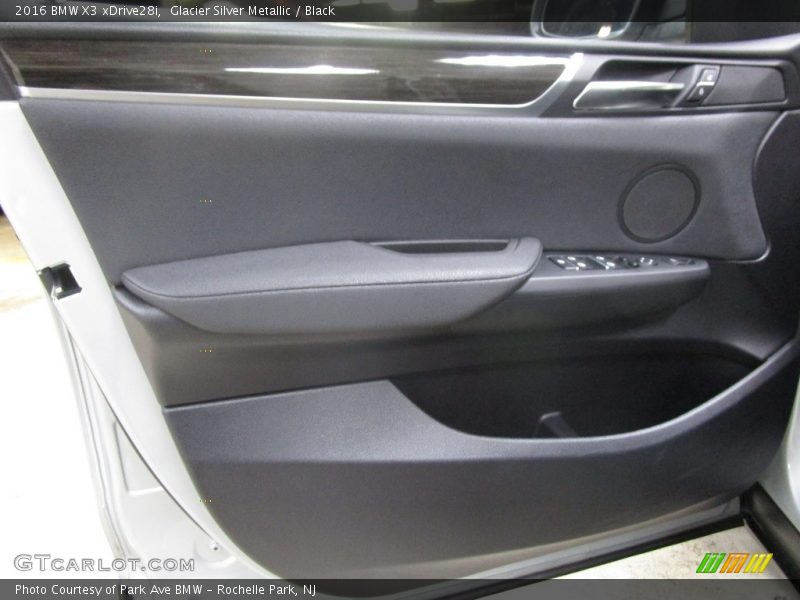 Glacier Silver Metallic / Black 2016 BMW X3 xDrive28i