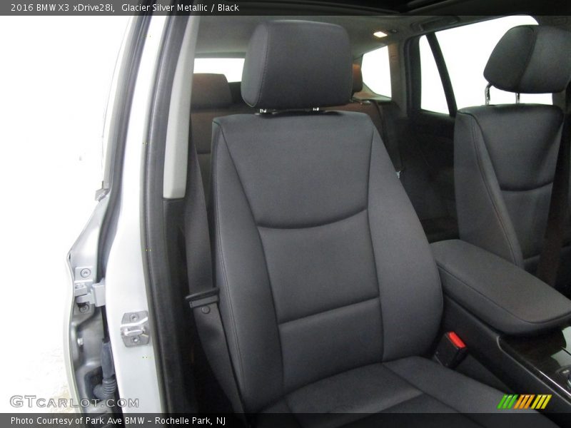 Glacier Silver Metallic / Black 2016 BMW X3 xDrive28i