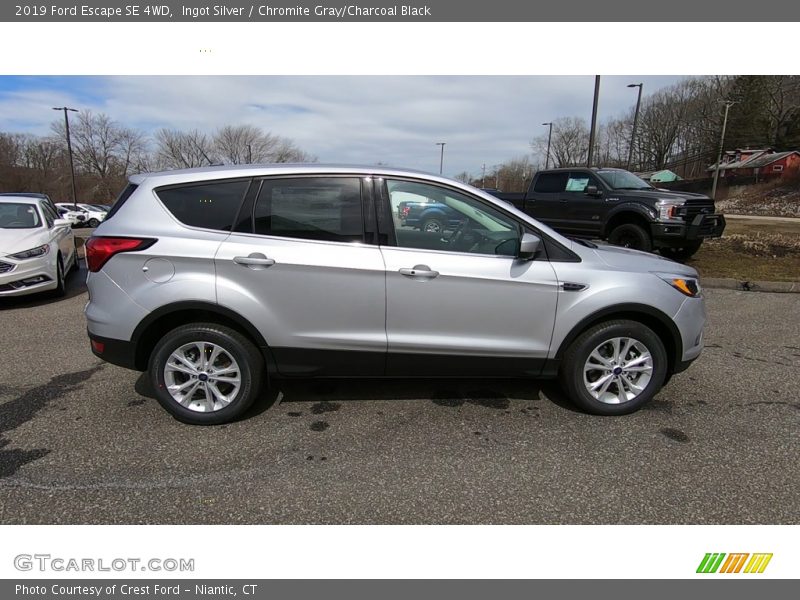 Ingot Silver / Chromite Gray/Charcoal Black 2019 Ford Escape SE 4WD