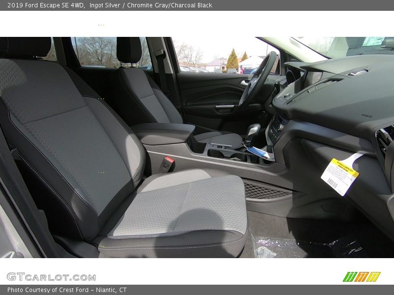Ingot Silver / Chromite Gray/Charcoal Black 2019 Ford Escape SE 4WD