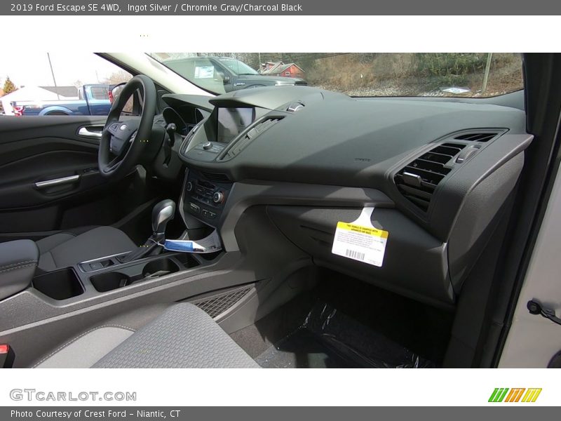 Ingot Silver / Chromite Gray/Charcoal Black 2019 Ford Escape SE 4WD