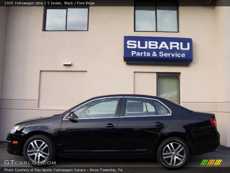 Black / Pure Beige 2005 Volkswagen Jetta 2.5 Sedan