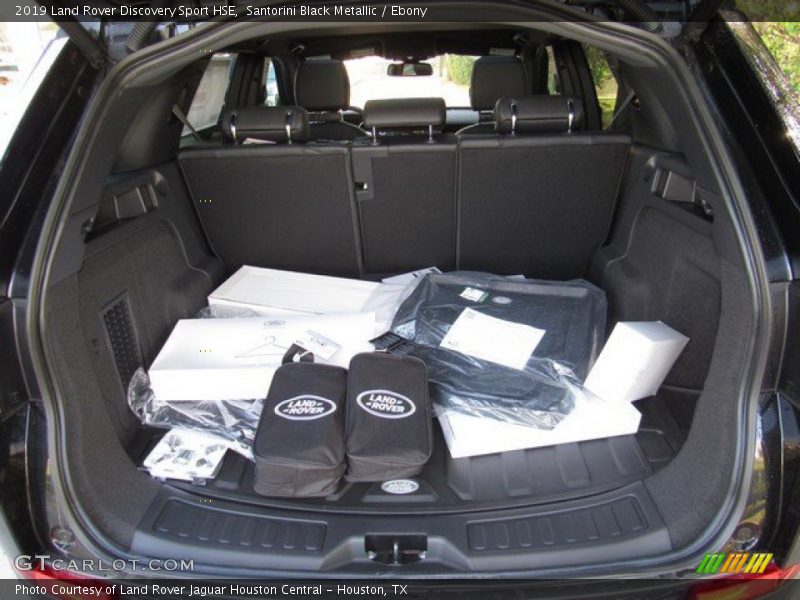 Santorini Black Metallic / Ebony 2019 Land Rover Discovery Sport HSE