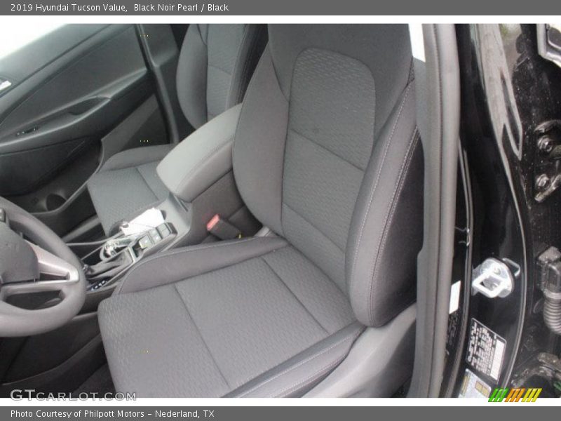 Black Noir Pearl / Black 2019 Hyundai Tucson Value