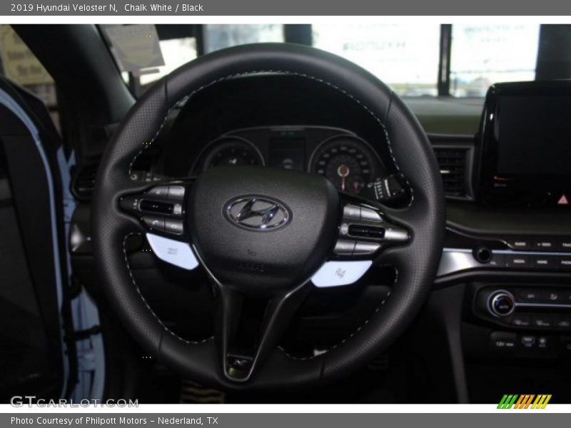 Chalk White / Black 2019 Hyundai Veloster N