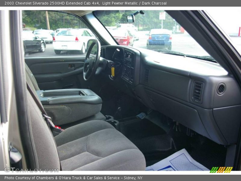Light Pewter Metallic / Dark Charcoal 2003 Chevrolet Silverado 2500HD Extended Cab 4x4