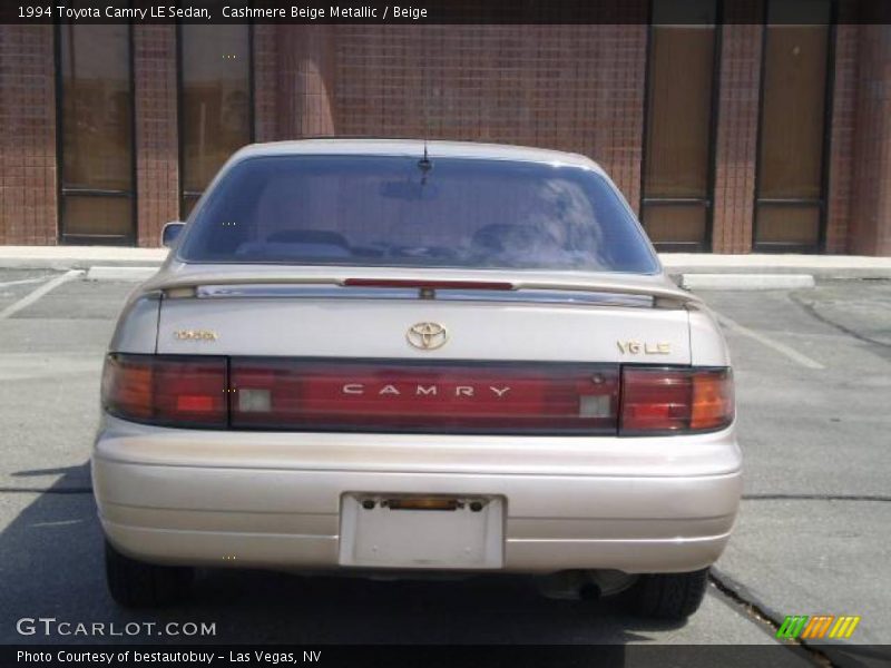 Cashmere Beige Metallic / Beige 1994 Toyota Camry LE Sedan