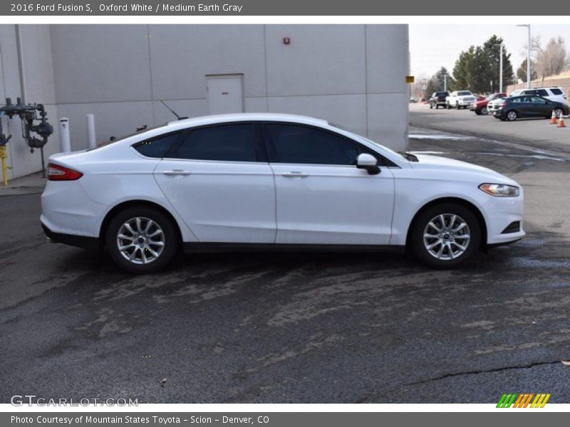 Oxford White / Medium Earth Gray 2016 Ford Fusion S
