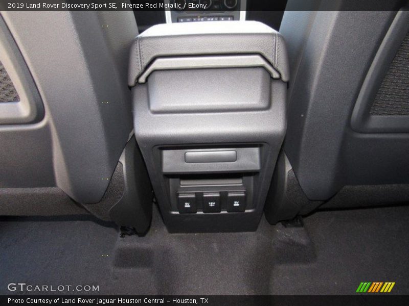 Firenze Red Metallic / Ebony 2019 Land Rover Discovery Sport SE