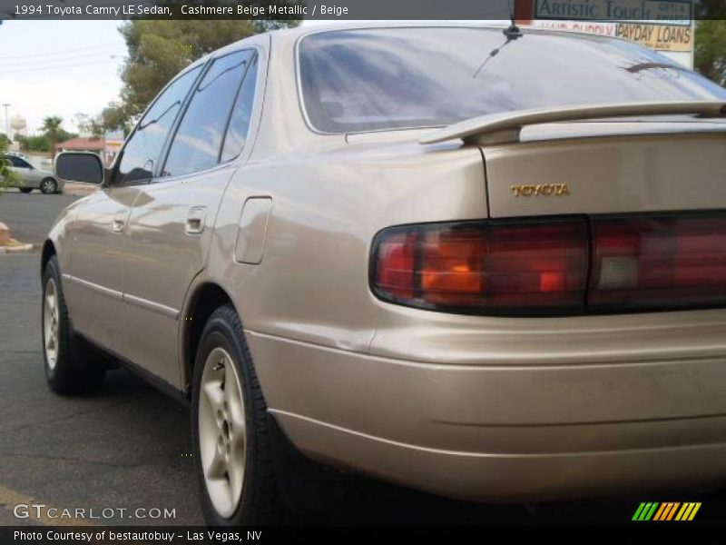 Cashmere Beige Metallic / Beige 1994 Toyota Camry LE Sedan