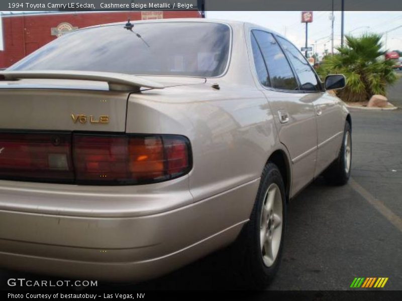 Cashmere Beige Metallic / Beige 1994 Toyota Camry LE Sedan