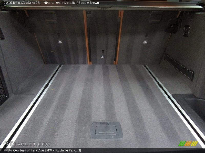 Mineral White Metallic / Saddle Brown 2016 BMW X3 xDrive28i