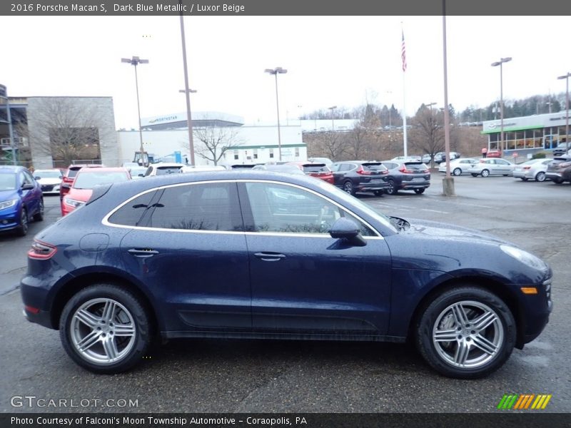 Dark Blue Metallic / Luxor Beige 2016 Porsche Macan S