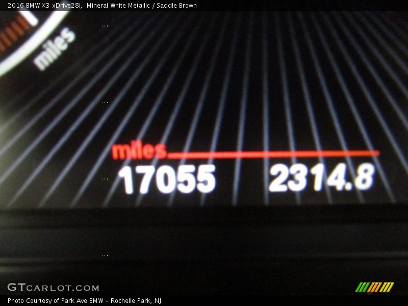 Mineral White Metallic / Saddle Brown 2016 BMW X3 xDrive28i