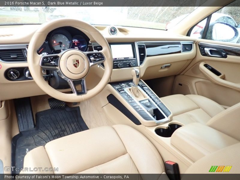 Dark Blue Metallic / Luxor Beige 2016 Porsche Macan S