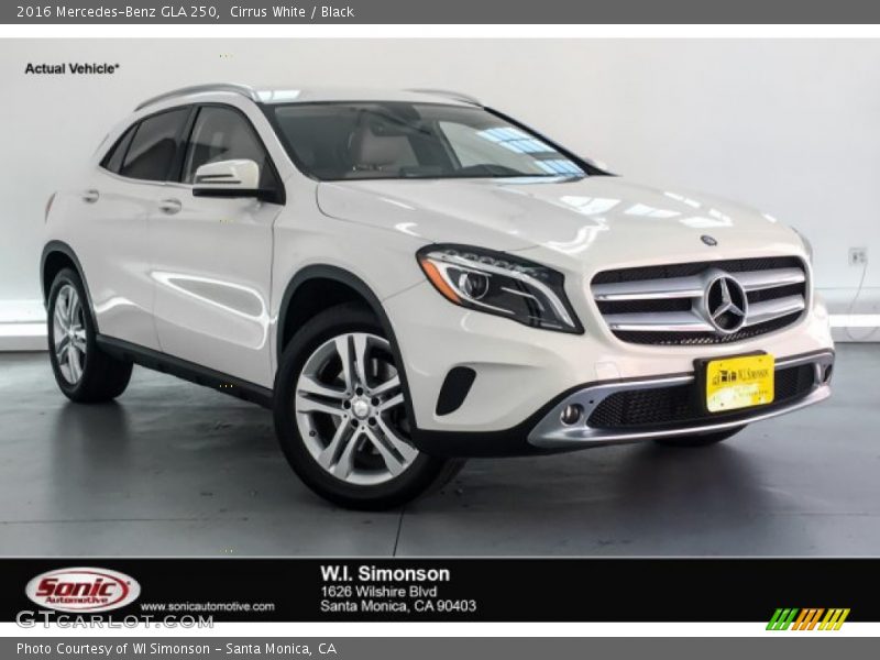 Cirrus White / Black 2016 Mercedes-Benz GLA 250