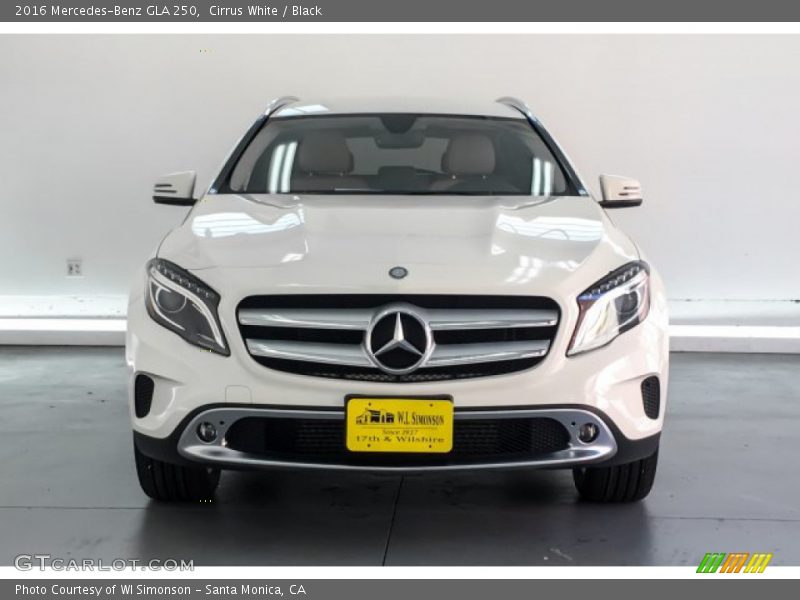 Cirrus White / Black 2016 Mercedes-Benz GLA 250