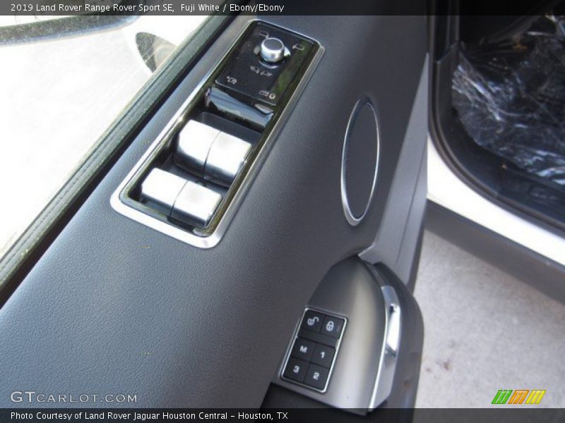 Fuji White / Ebony/Ebony 2019 Land Rover Range Rover Sport SE