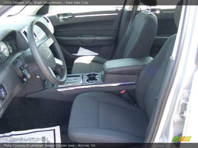 Bright Silver Metallic / Dark Slate Gray 2009 Chrysler 300