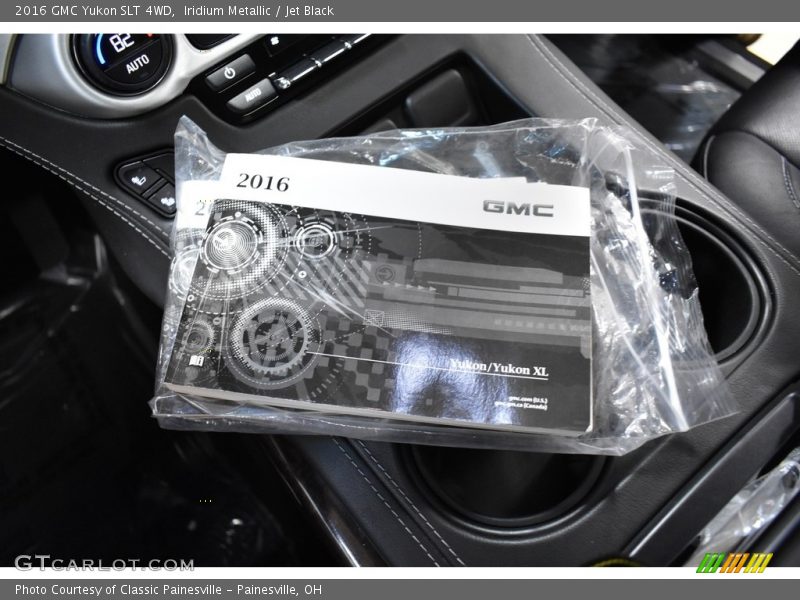 Iridium Metallic / Jet Black 2016 GMC Yukon SLT 4WD