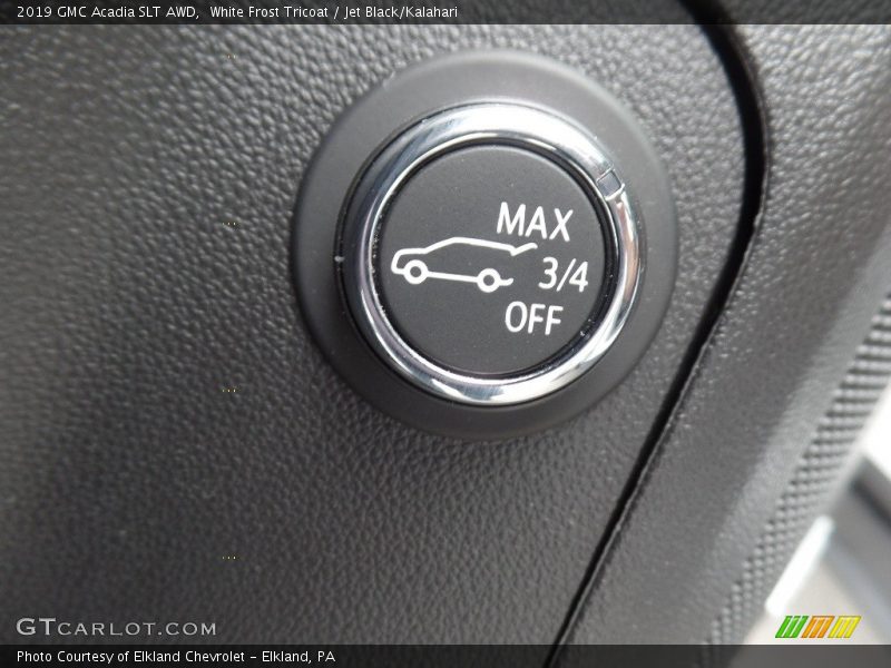White Frost Tricoat / Jet Black/Kalahari 2019 GMC Acadia SLT AWD