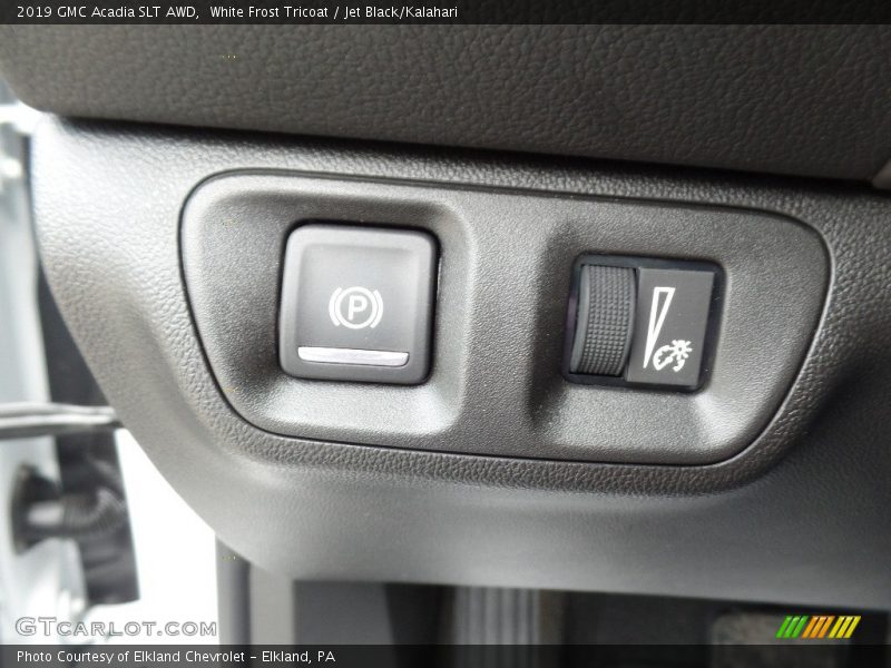 White Frost Tricoat / Jet Black/Kalahari 2019 GMC Acadia SLT AWD