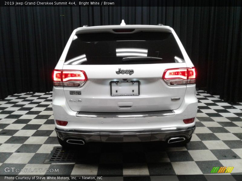 Bright White / Brown 2019 Jeep Grand Cherokee Summit 4x4
