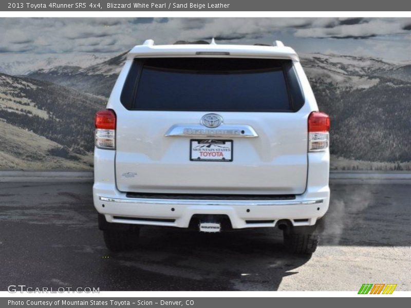 Blizzard White Pearl / Sand Beige Leather 2013 Toyota 4Runner SR5 4x4