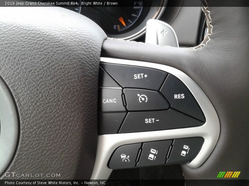 Bright White / Brown 2019 Jeep Grand Cherokee Summit 4x4